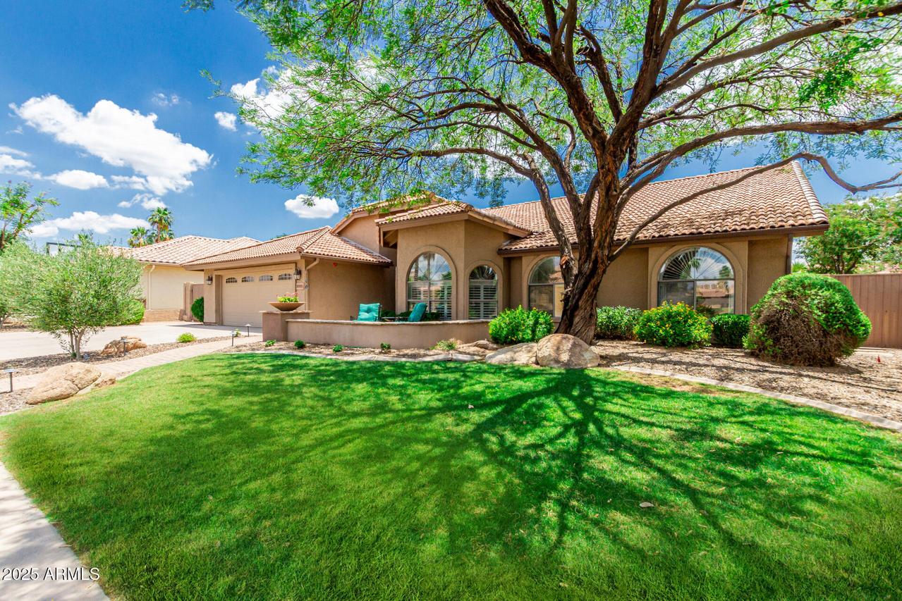 10105 E Larkspur Dr., Scottsdale, AZ 85260