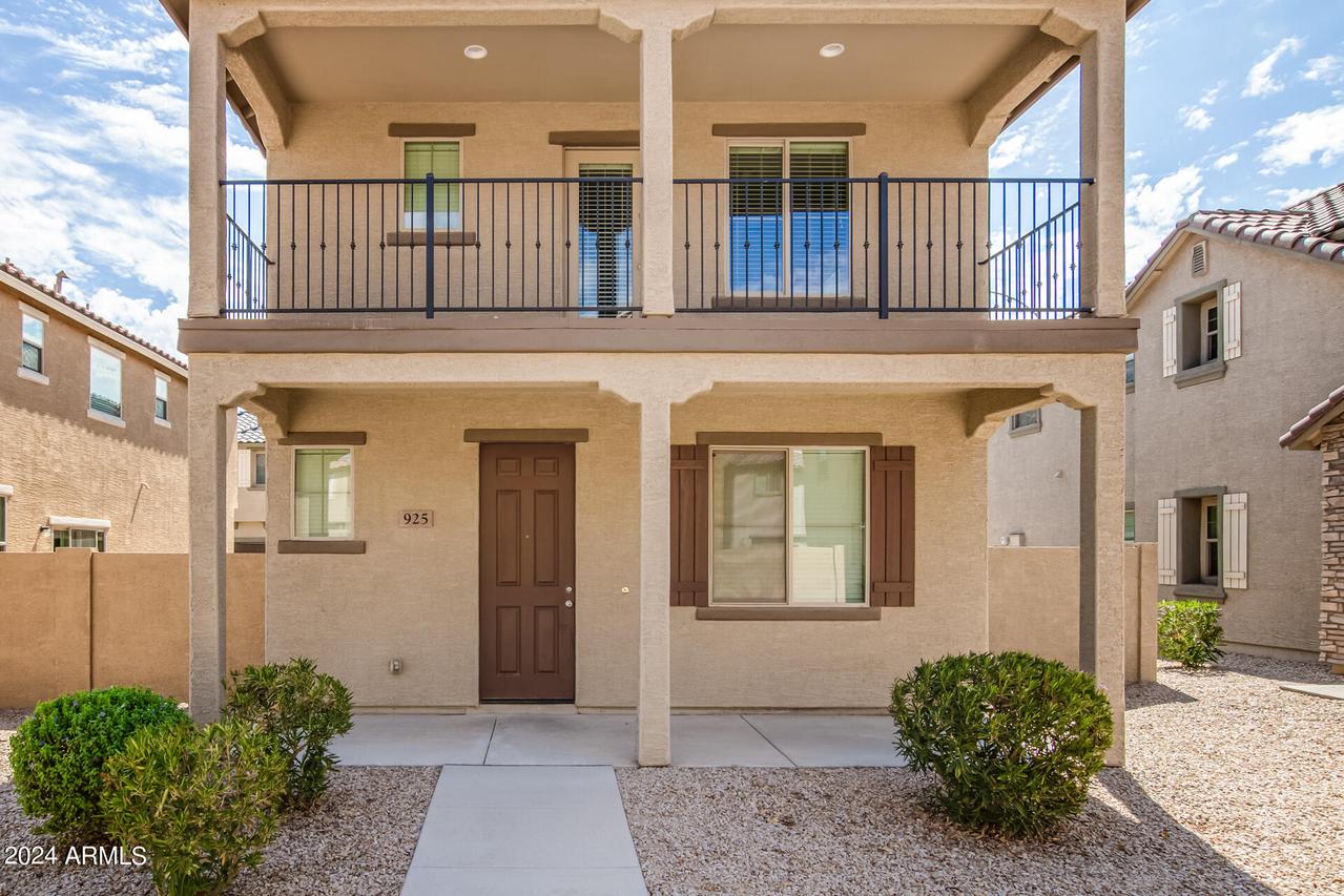 925 E Agua Fria Ln., Avondale, AZ 85323