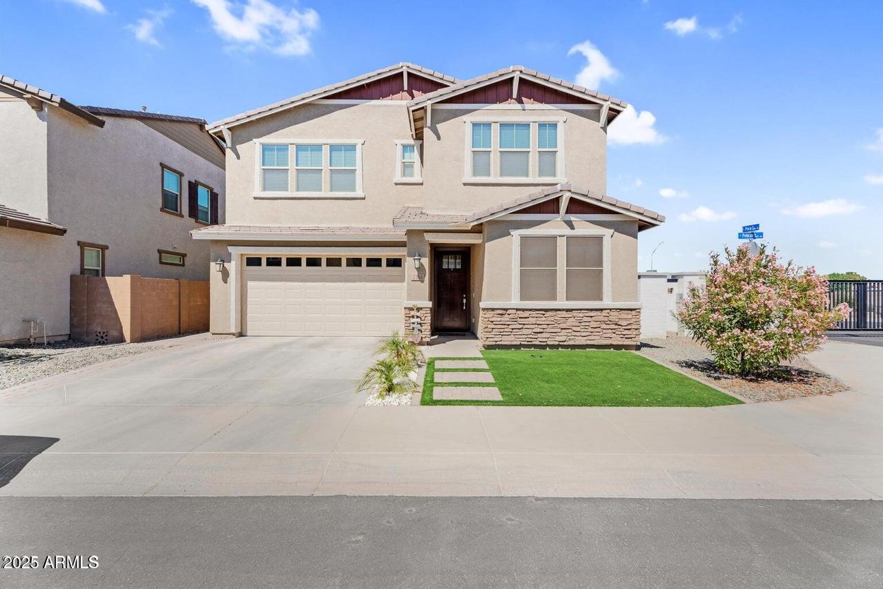 2484 E Pelican Dr., Gilbert, AZ 85297
