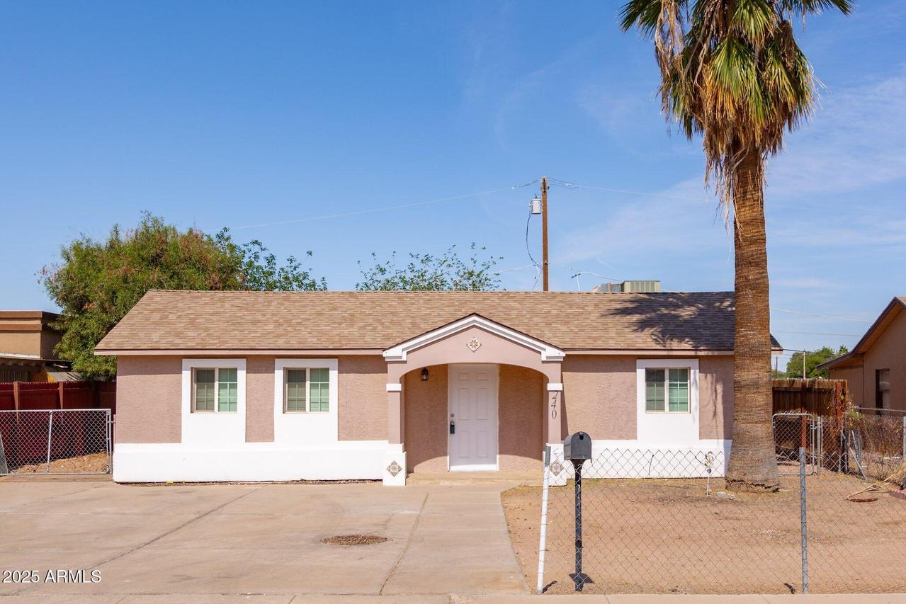 240 N Monte Vista St., Chandler, AZ 85225