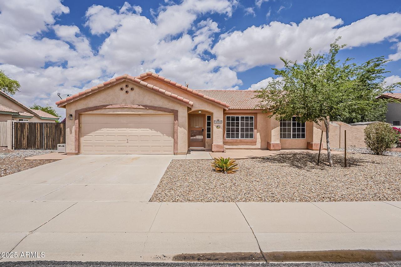 1660 E Zinnia St., Casa Grande, AZ 85122