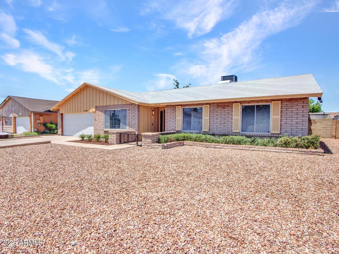 13810 N 39th Ave., Phoenix, AZ 85053