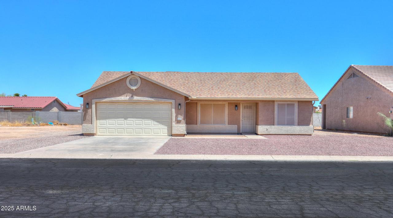 15171 S Amado Blvd., Arizona City, AZ 85123