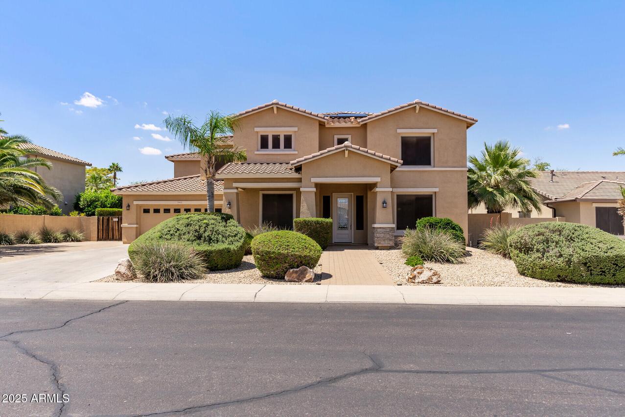 18432 W Port Royale Ln., Surprise, AZ 85388
