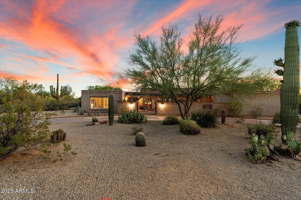8035 E Paraiso Dr., Scottsdale, AZ 85255