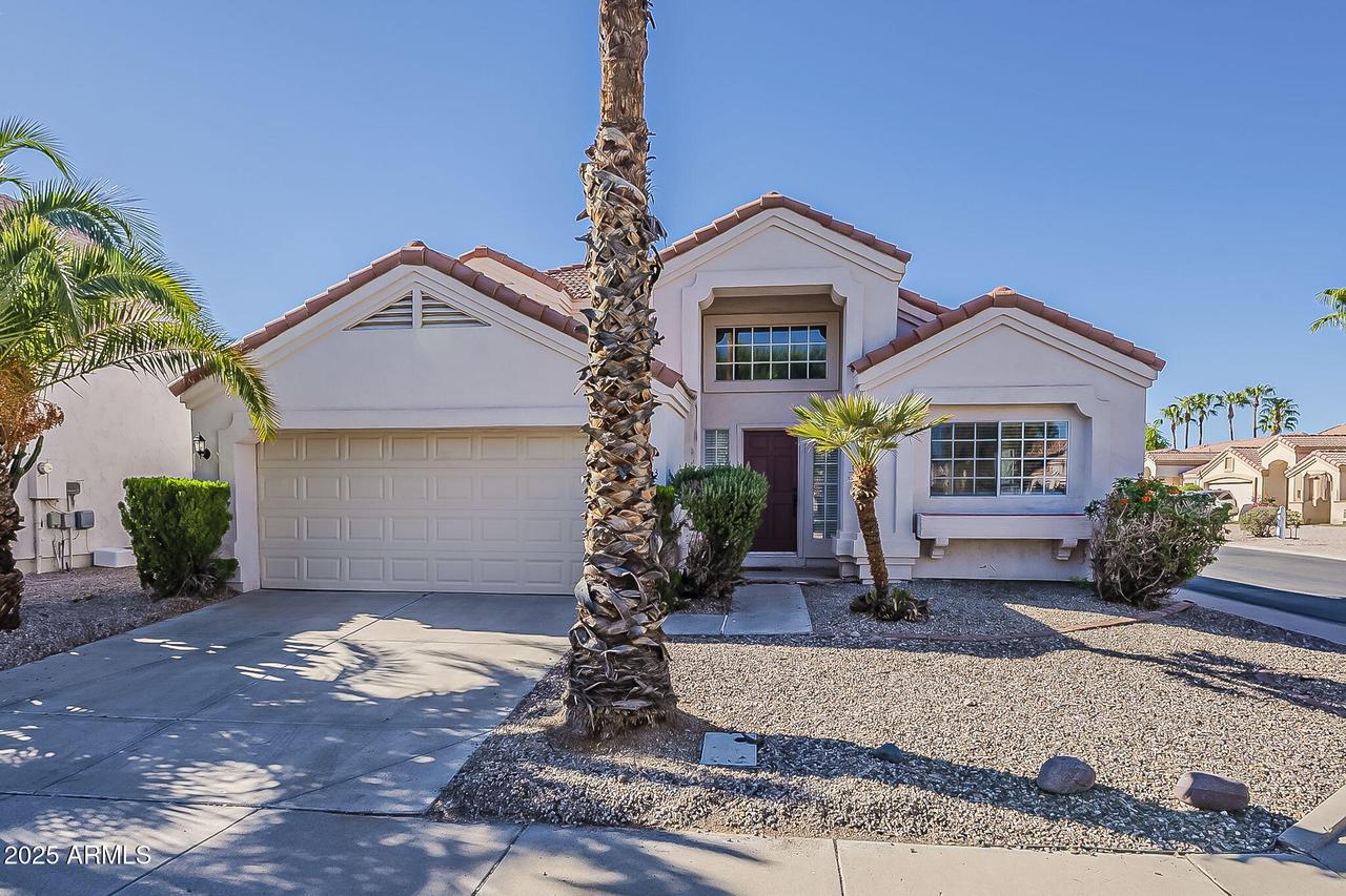 823 W Bradford Dr., Gilbert, AZ 85233