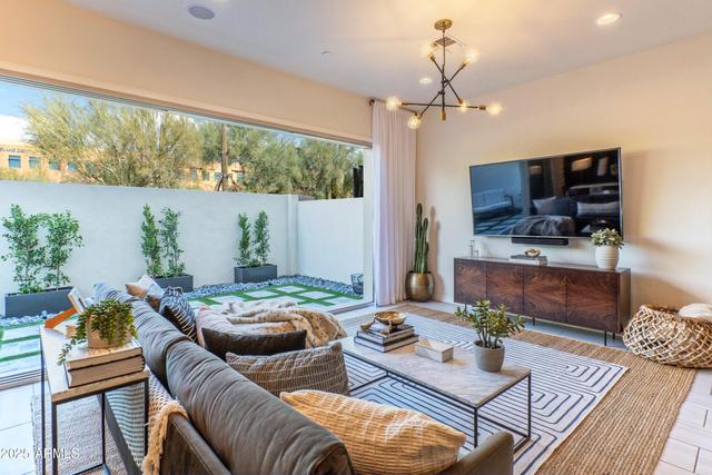 New Homes For Sale This Week in Silverstone: May 30th to June 5th