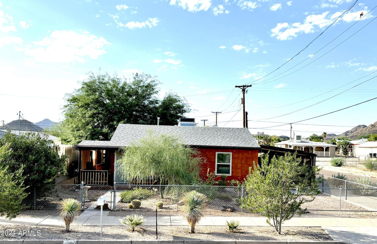 241 W 3rd Ave., Ajo, AZ 85321