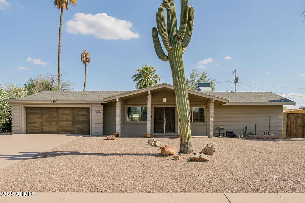 2611 E Cheryl Dr., Phoenix, AZ 85028