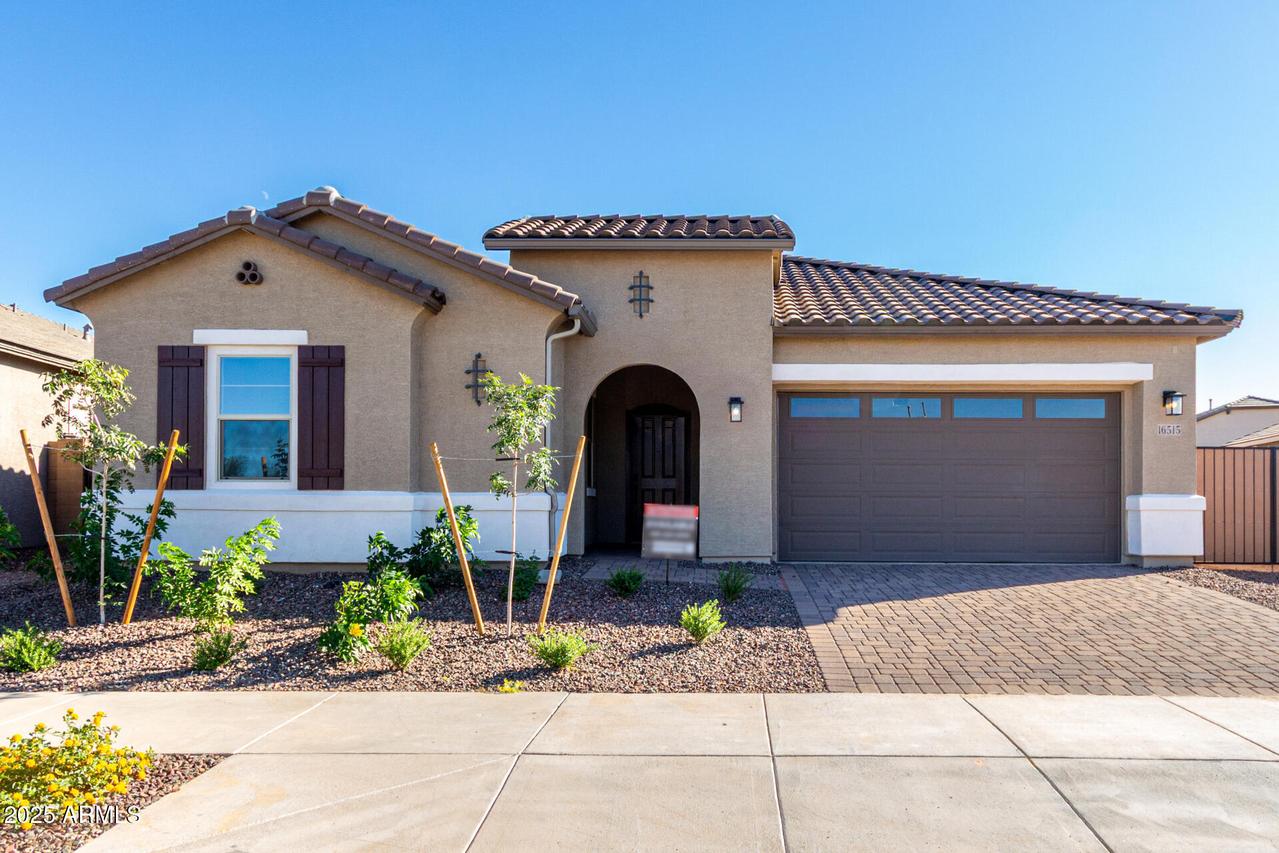 16515 W Avenida Del Sol, Surprise, AZ 85387