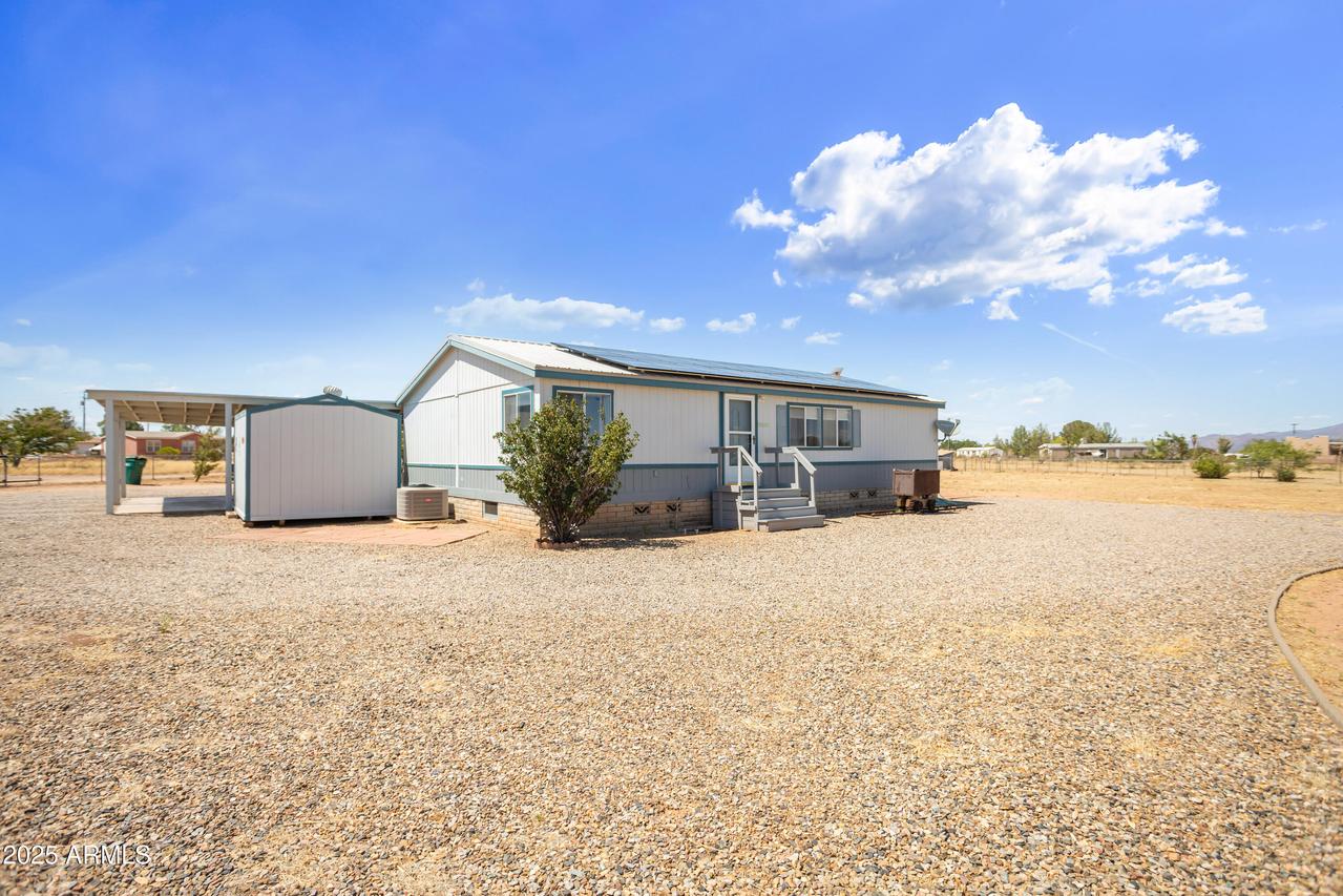 9611 E Faith Ave., Hereford, AZ 85615