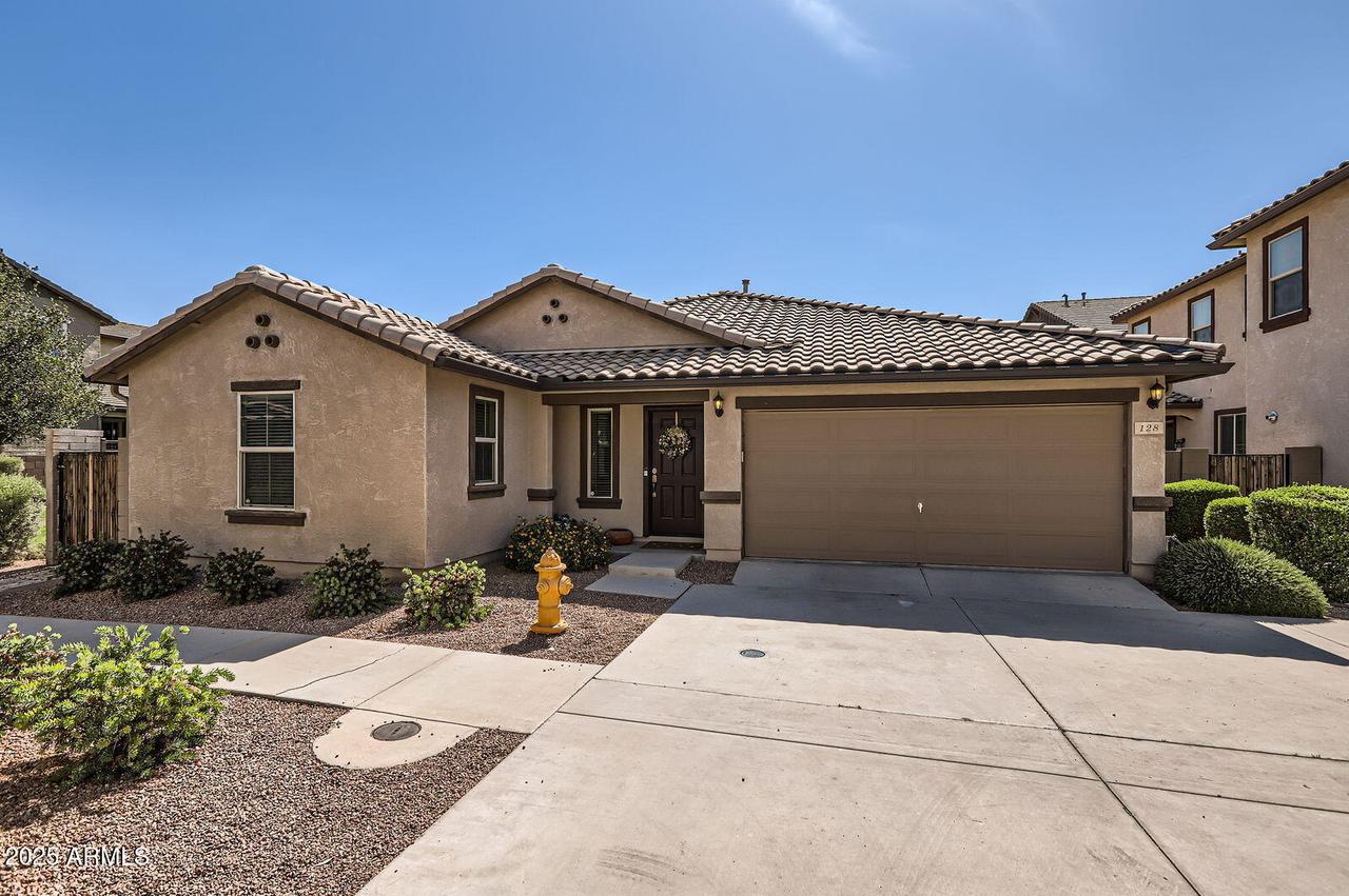 128 E Bluejay Dr., Chandler, AZ 85286