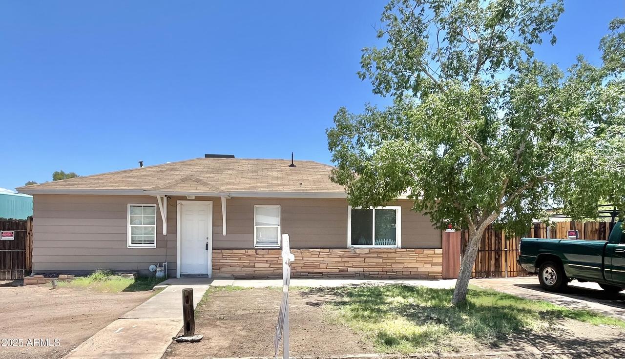 4211 N 32nd Ave., Phoenix, AZ 85017