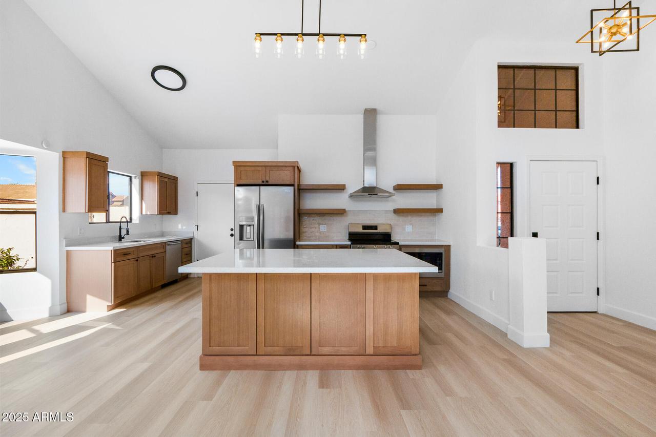 14418 S 42nd St., Phoenix, AZ 85044