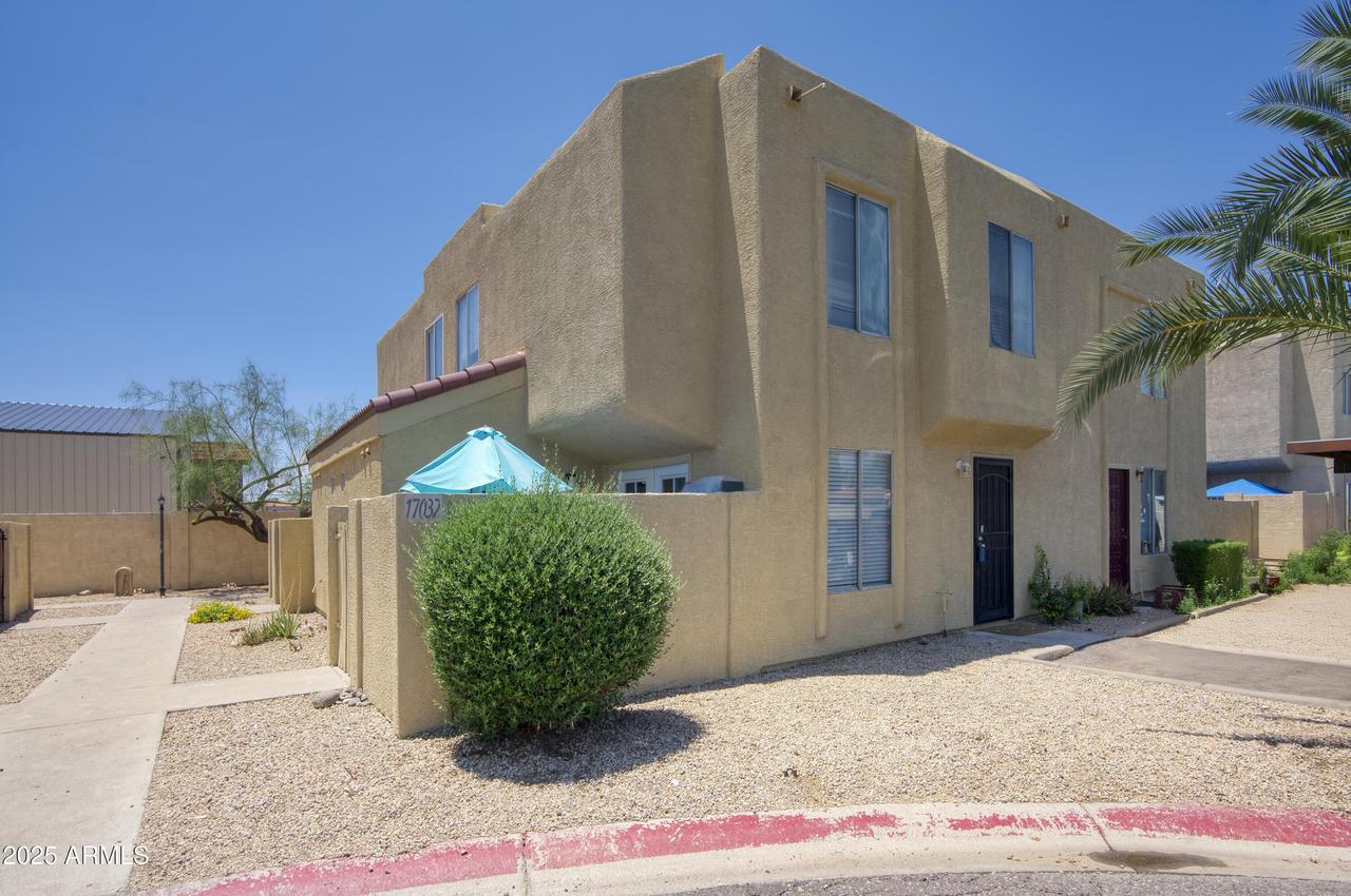 17032 N 16th Dr. #8, Phoenix, AZ 85023