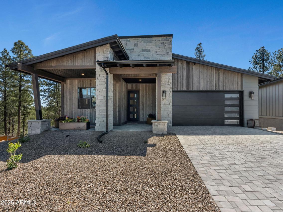 2566 S Cottonrose Ln., Flagstaff, AZ 86001