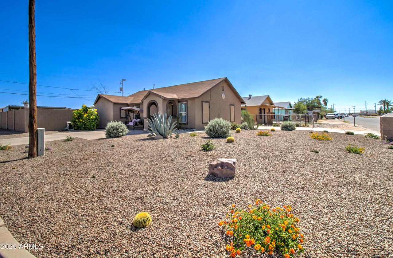 145 E Ash Ave., Casa Grande, AZ 85122