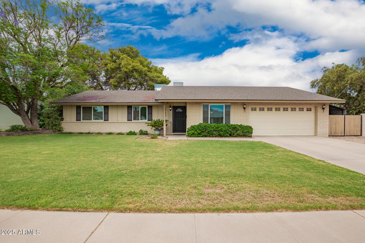 3010 E Cortez St., Phoenix, AZ 85028