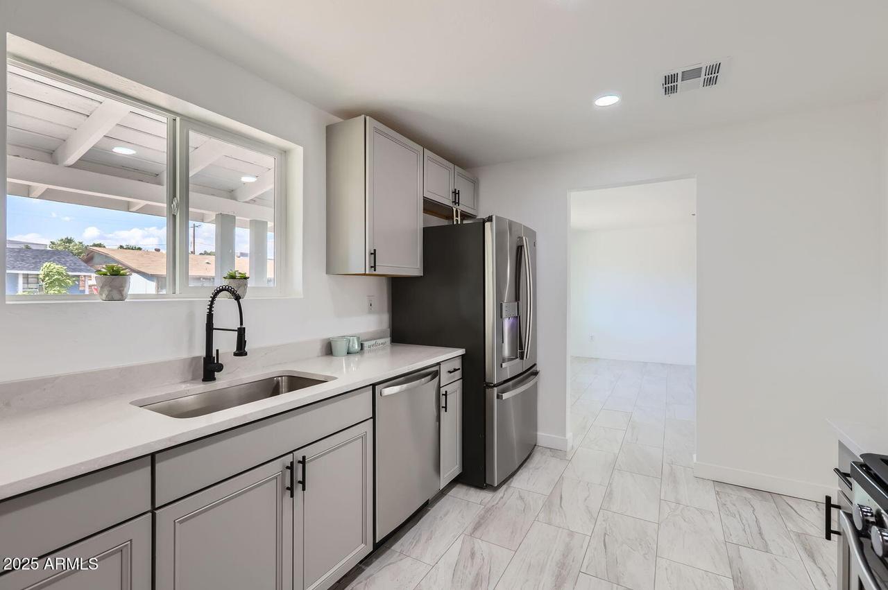 3235 W Mariposa St., Phoenix, AZ 85017