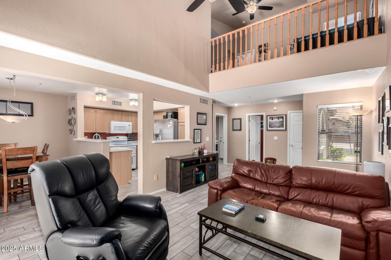 1121 W Windjammer Dr., Gilbert, AZ 85233