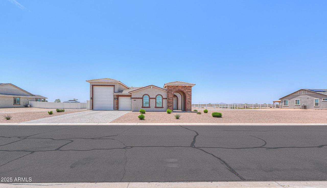 6608 N Cima Vista Dr., Casa Grande, AZ 85194