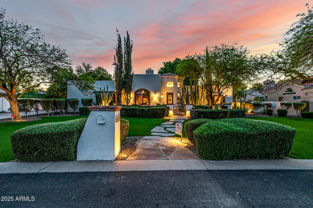 9310 S Bala Dr., Tempe, AZ 85284