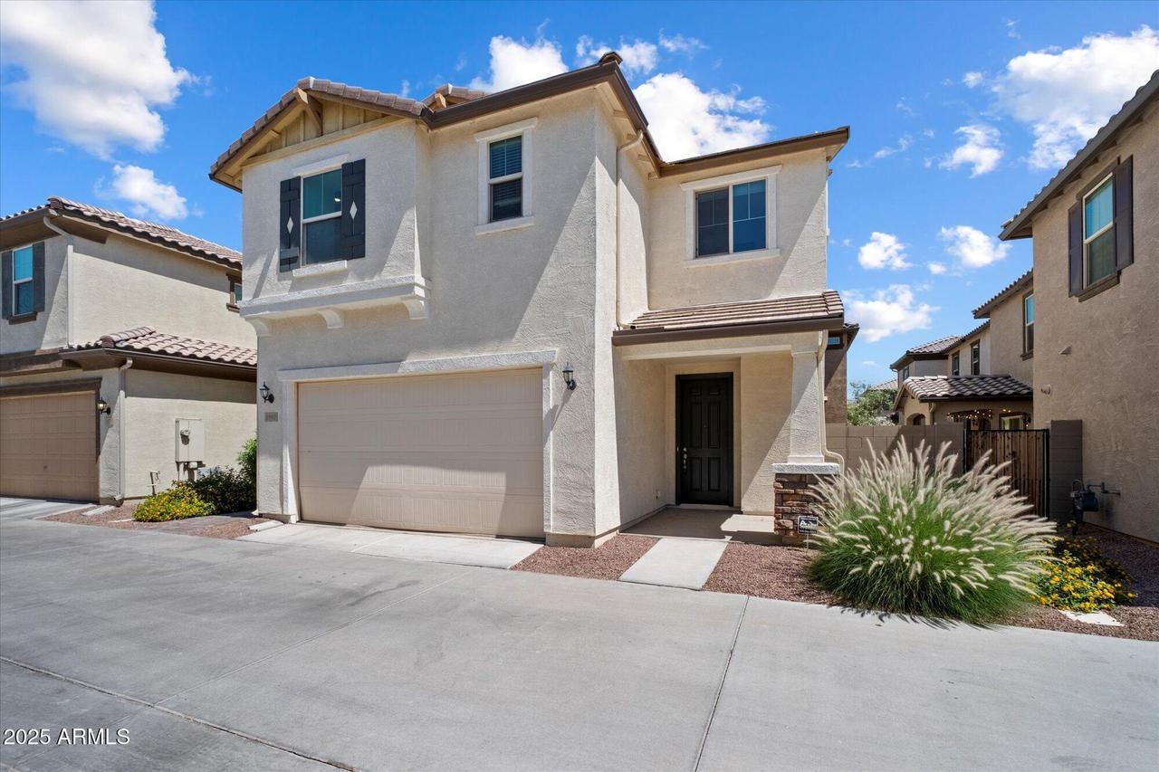 2952 S Washington St., Chandler, AZ 85286
