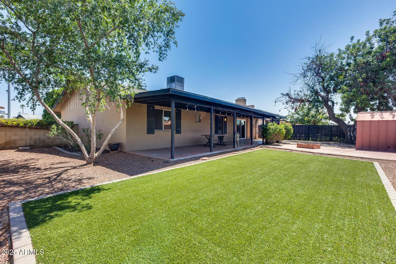 3251 W Mercer Ln., Phoenix, AZ 85029