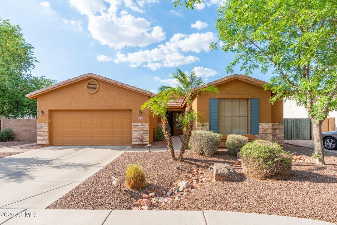2124 W Harwell Rd., Phoenix, AZ 85041
