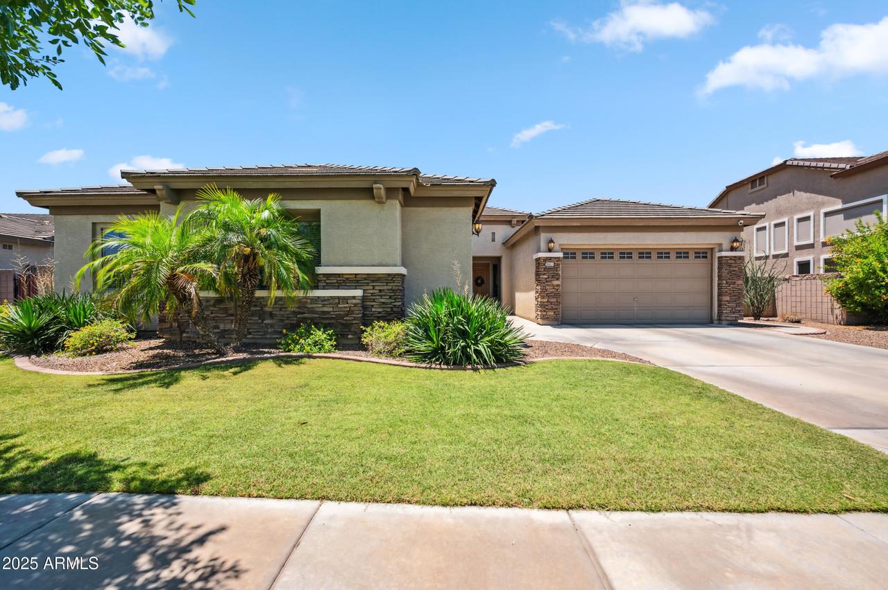 8417 W Northview Ave., Glendale, AZ 85305
