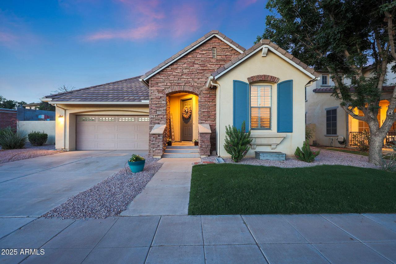 13295 N 153rd Ln., Surprise, AZ 85379