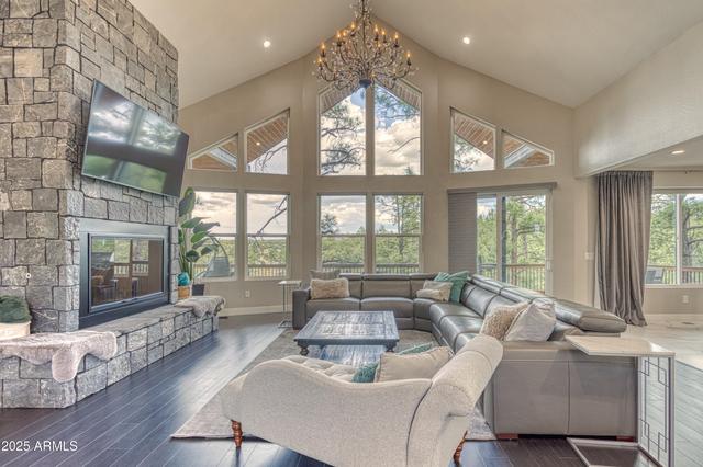 New Homes with Master Bedrooms on the 1st Floor in Show Low: May 31st to June 6th