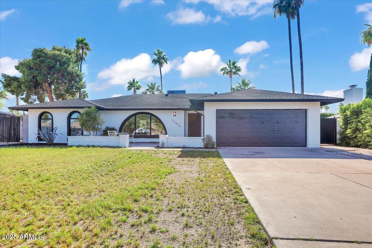10844 N 37th Way, Phoenix, AZ 85028