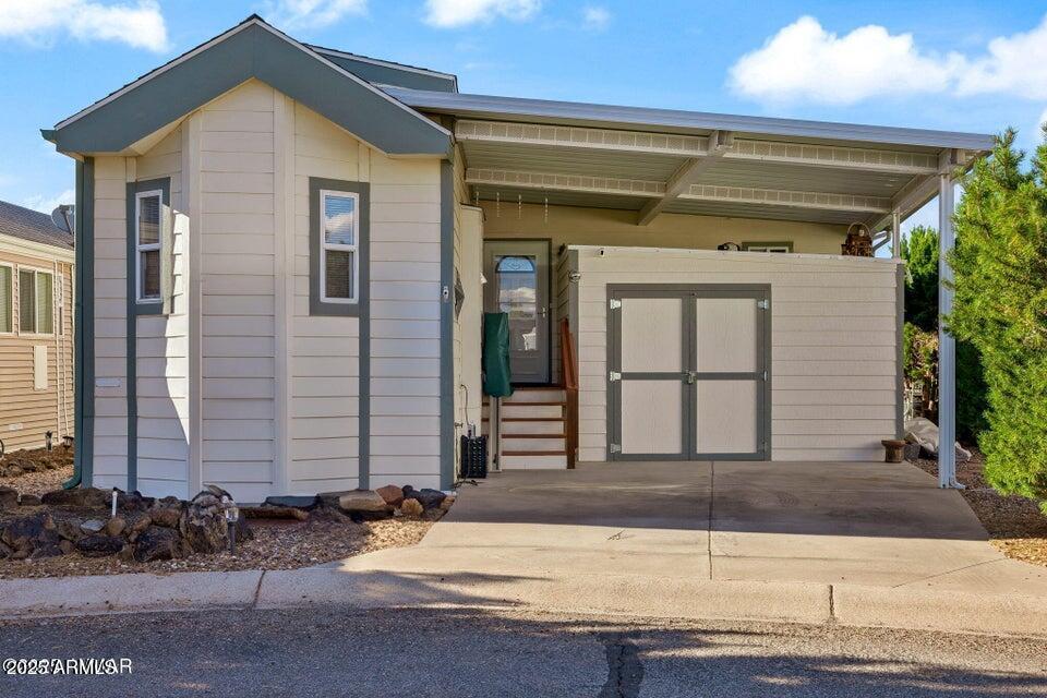 8220 Lake Front Dr., Show Low, AZ 85901