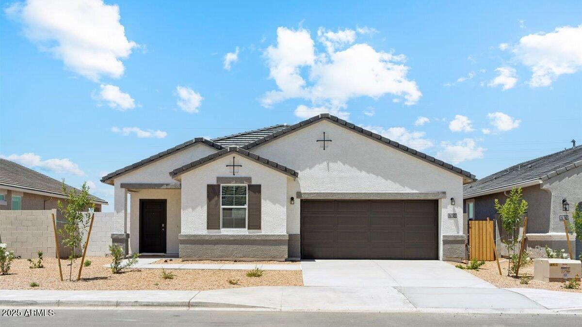 48401 N Duran Way, Gold Canyon, AZ 85118
