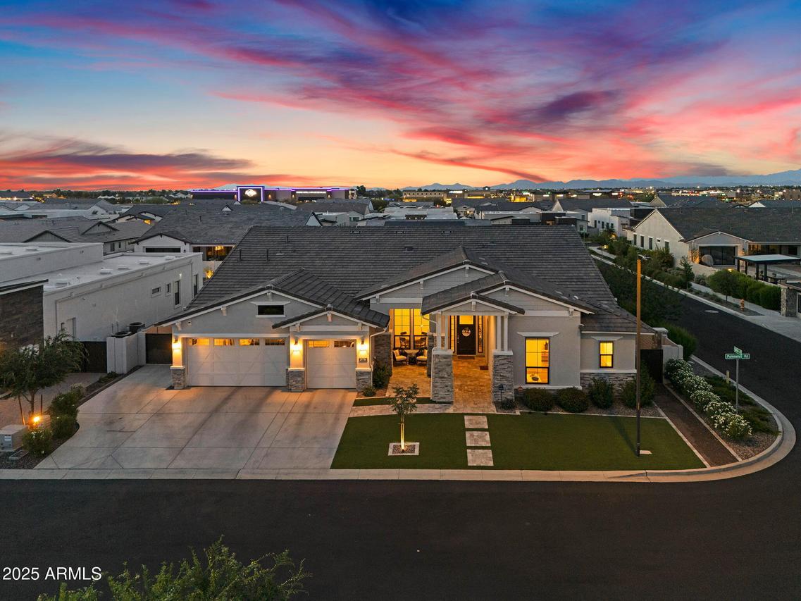 20716 E Pummelos Rd., Queen Creek, AZ 85142