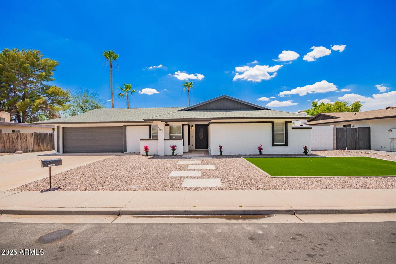 3008 S Saguaro Cir., Mesa, AZ 85202