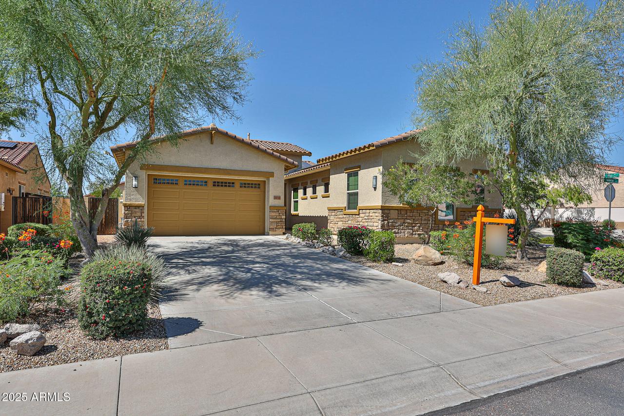 18108 W Thunderhill Pl., Goodyear, AZ 85338