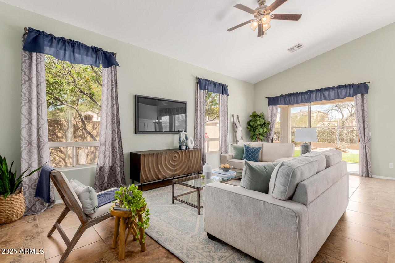 3055 N Red Mountain #77, Mesa, AZ 85207