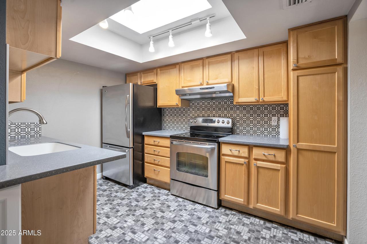 620 S Allred Dr., Tempe, AZ 85288