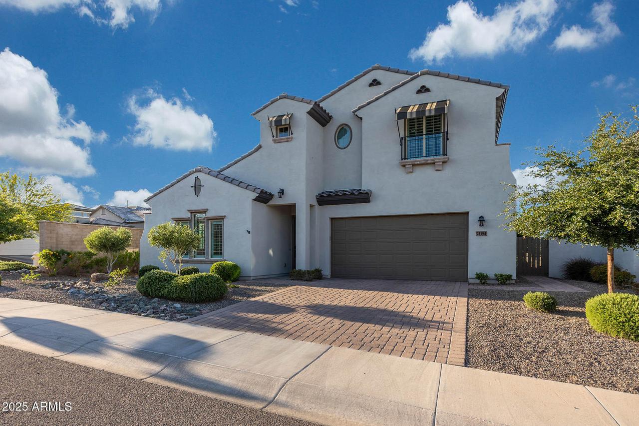 21194 W Hillcrest Blvd., Buckeye, AZ 85396