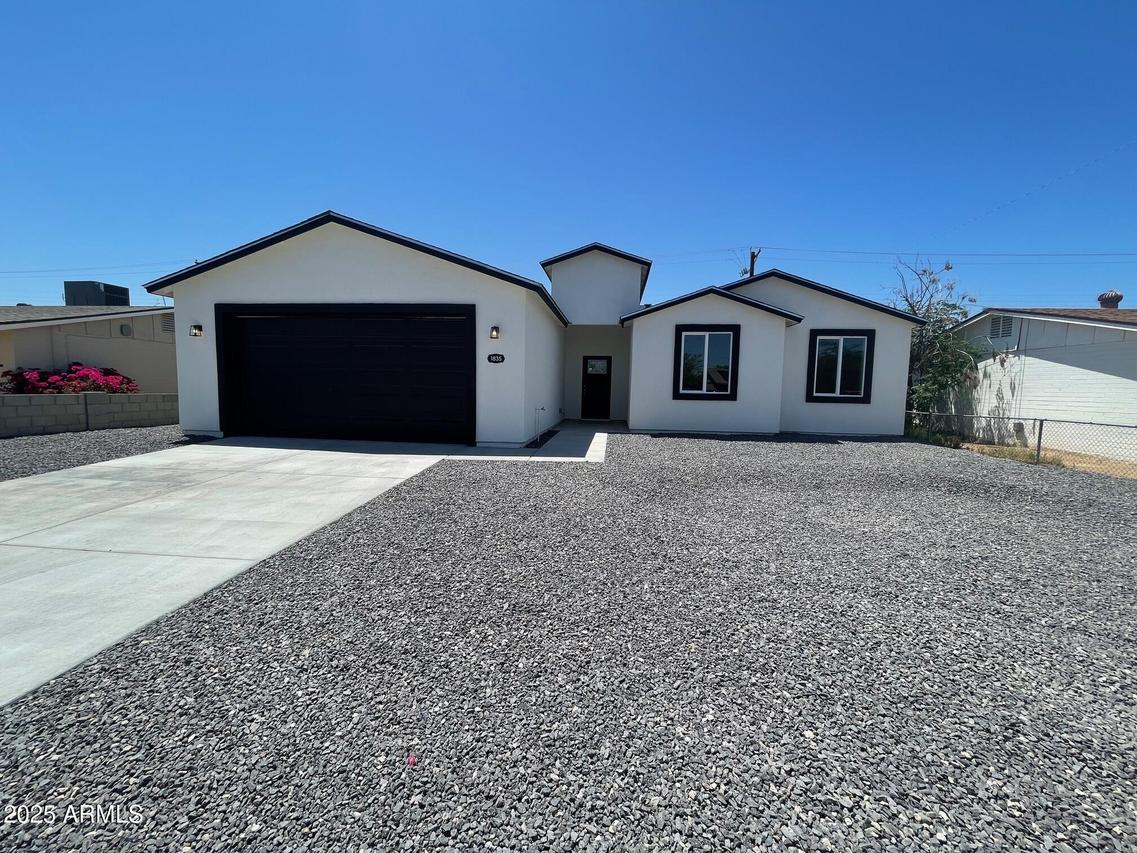 1835 E Burgess Ln., Phoenix, AZ 85042