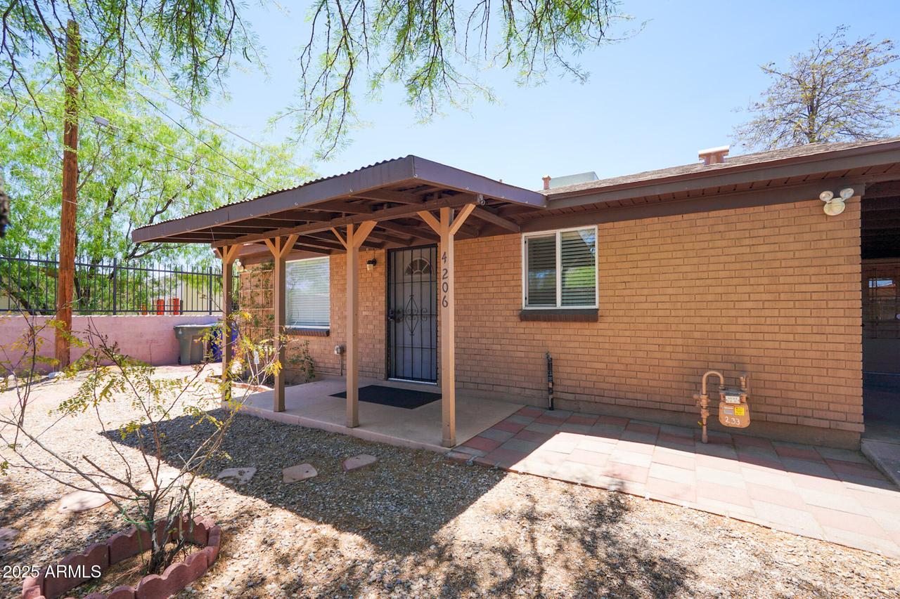 4206 E Bellevue St., Tucson, AZ 85712