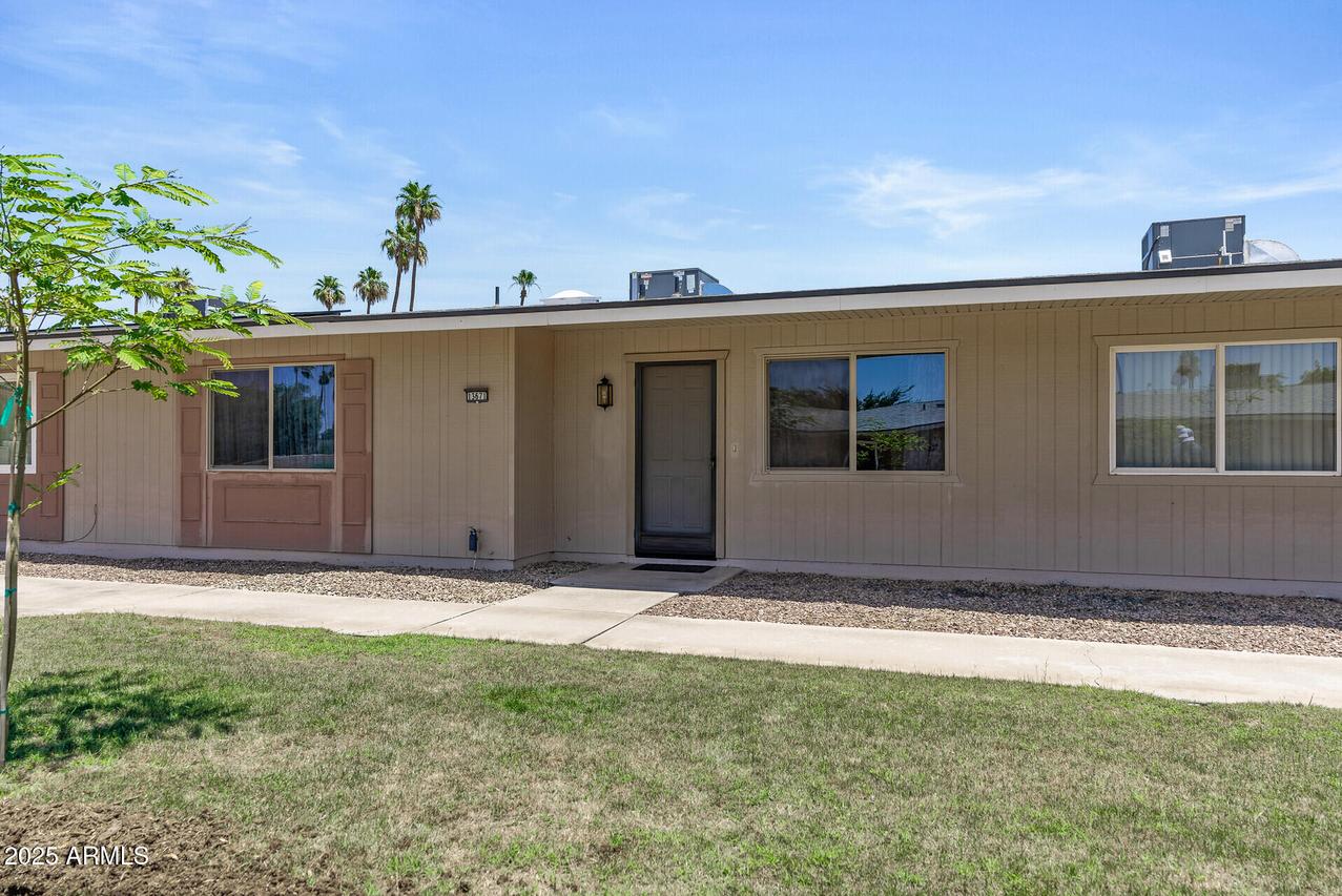 13671 N 111th Ave., Sun City, AZ 85351