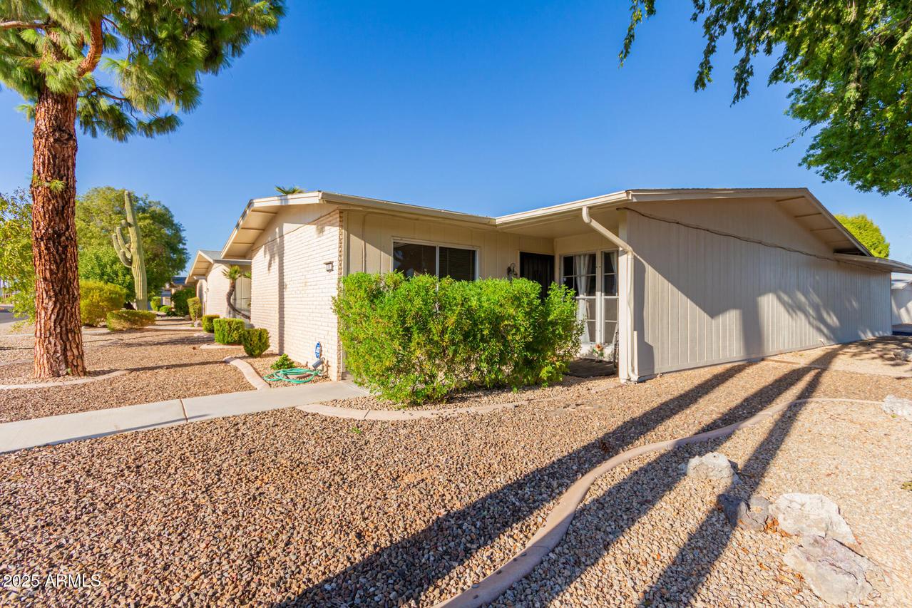 17011 N 107th Ave., Sun City, AZ 85373