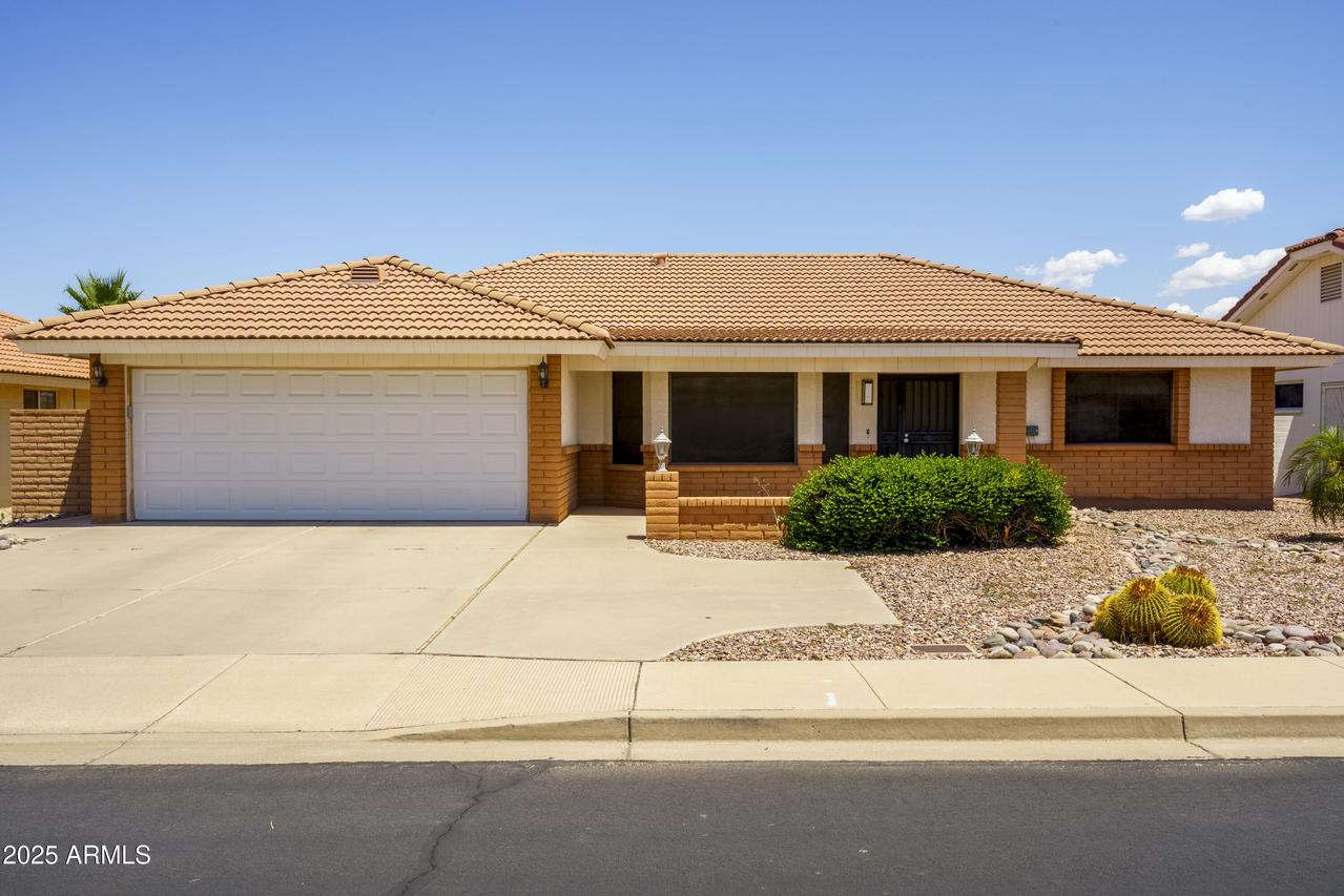8230 E Navarro Ave., Mesa, AZ 85209