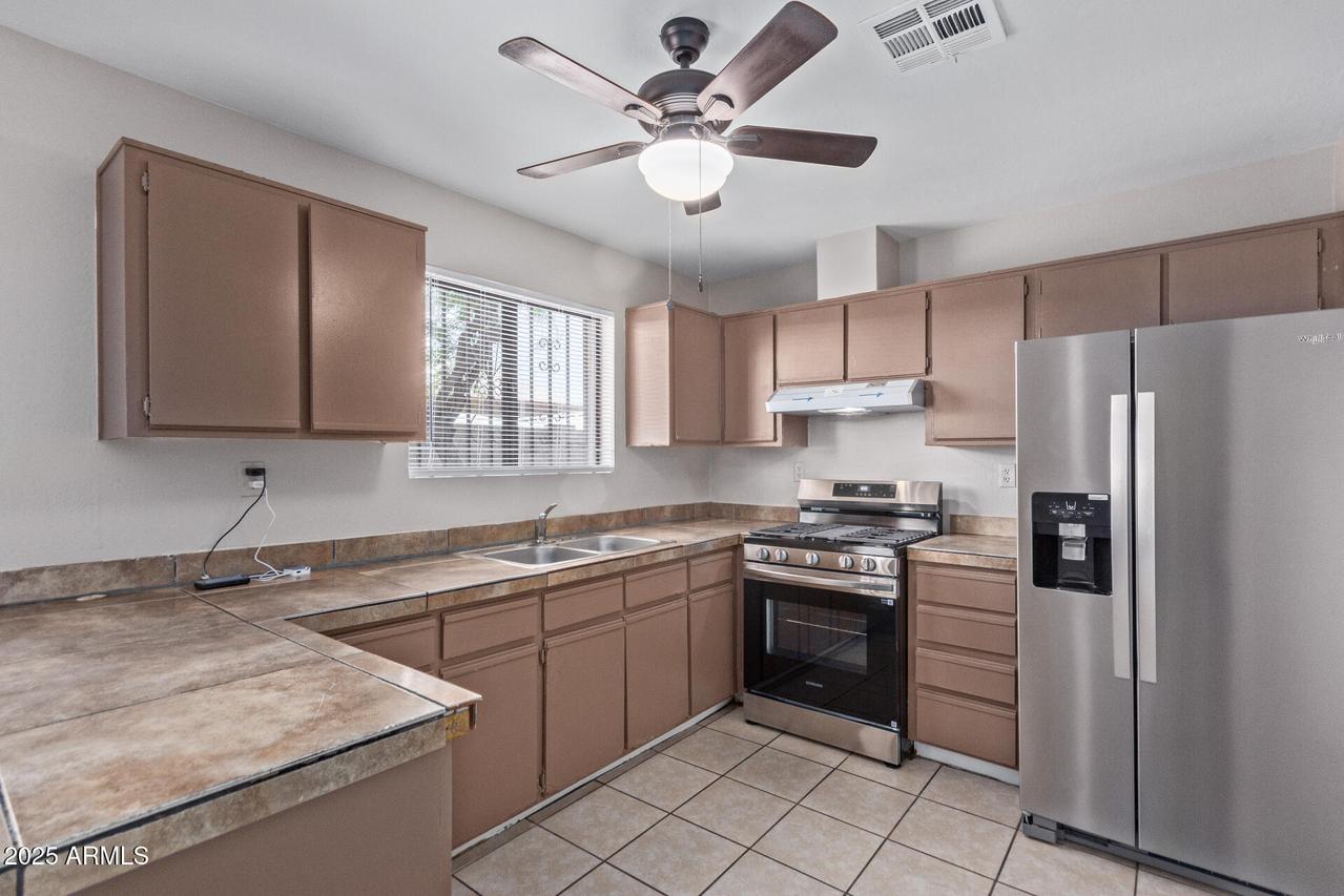 3722 W Hadley St., Phoenix, AZ 85009