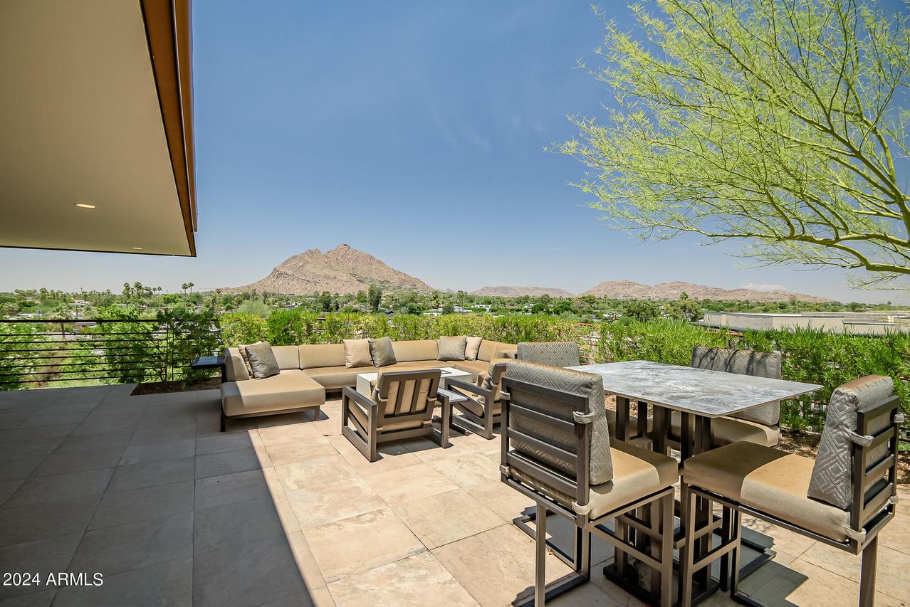 7117 E Rancho Vista Dr. #6007, Scottsdale, AZ 85251