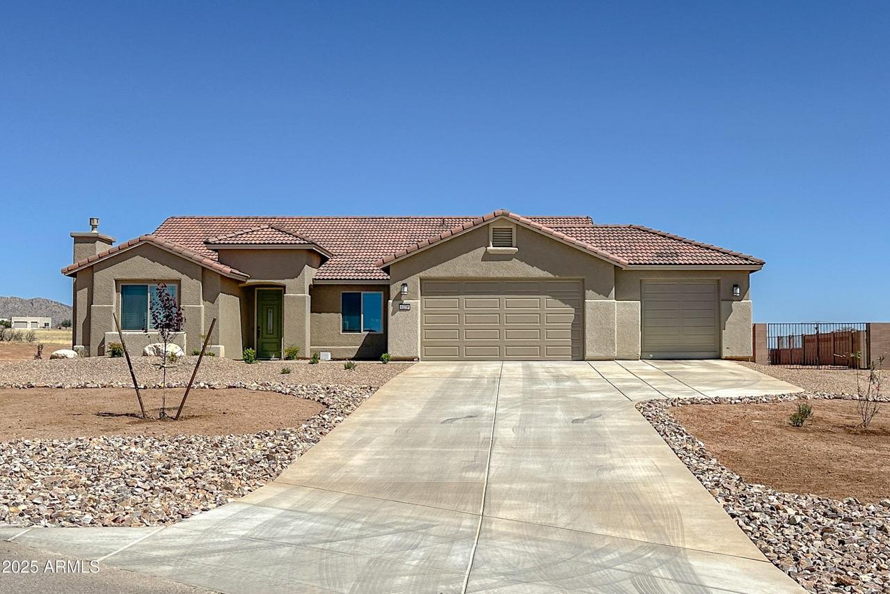 6279 E Red Oak Cir. #Lot 137, Hereford, AZ 85615