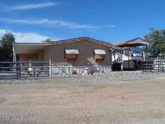 70691 Grape Ave., Wenden, AZ 85357